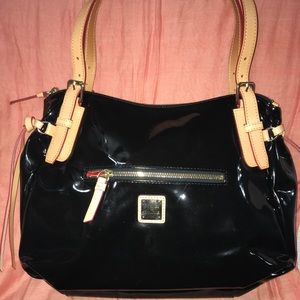 BRAND NEW NEVER USED Dooney & Bourke Shoulder Bag